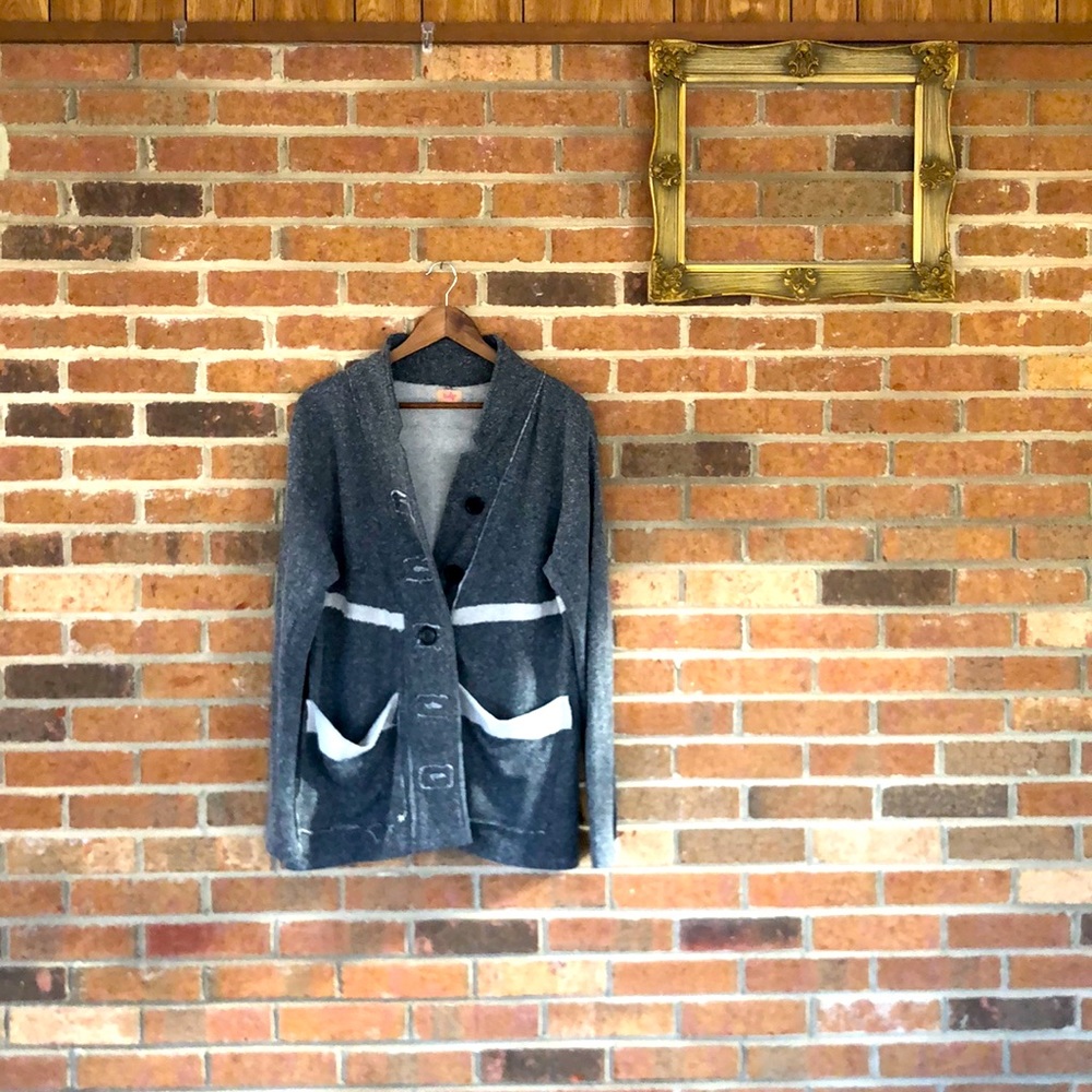 Tulip 90s Cardigan